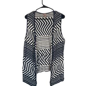 Chico’s Women’s Navy Blue White Aztec Open Front Sleeveless Knit Vest Size 2 (M)